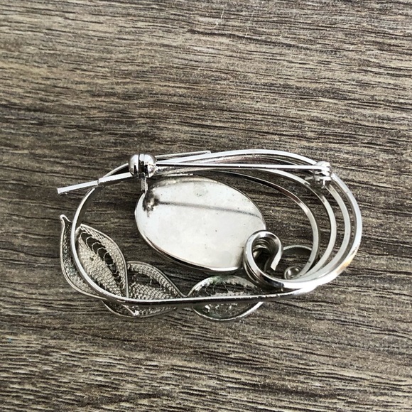 Vtg Abalone Filigree Leaf Detailed Brooch - Picture 6 of 12